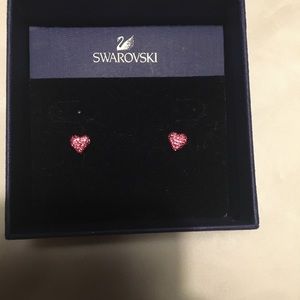 Swarovski Heart Shape stud earnings